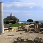 아파트 Queen's House 풀라