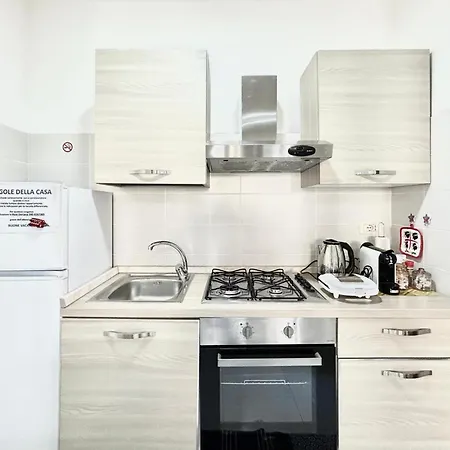 Queen's House Apartman Pula