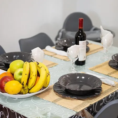 Queen's House Apartman Pula