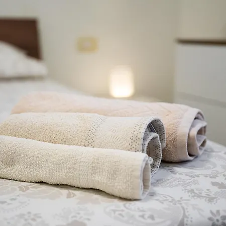 Queen's House Apartman *